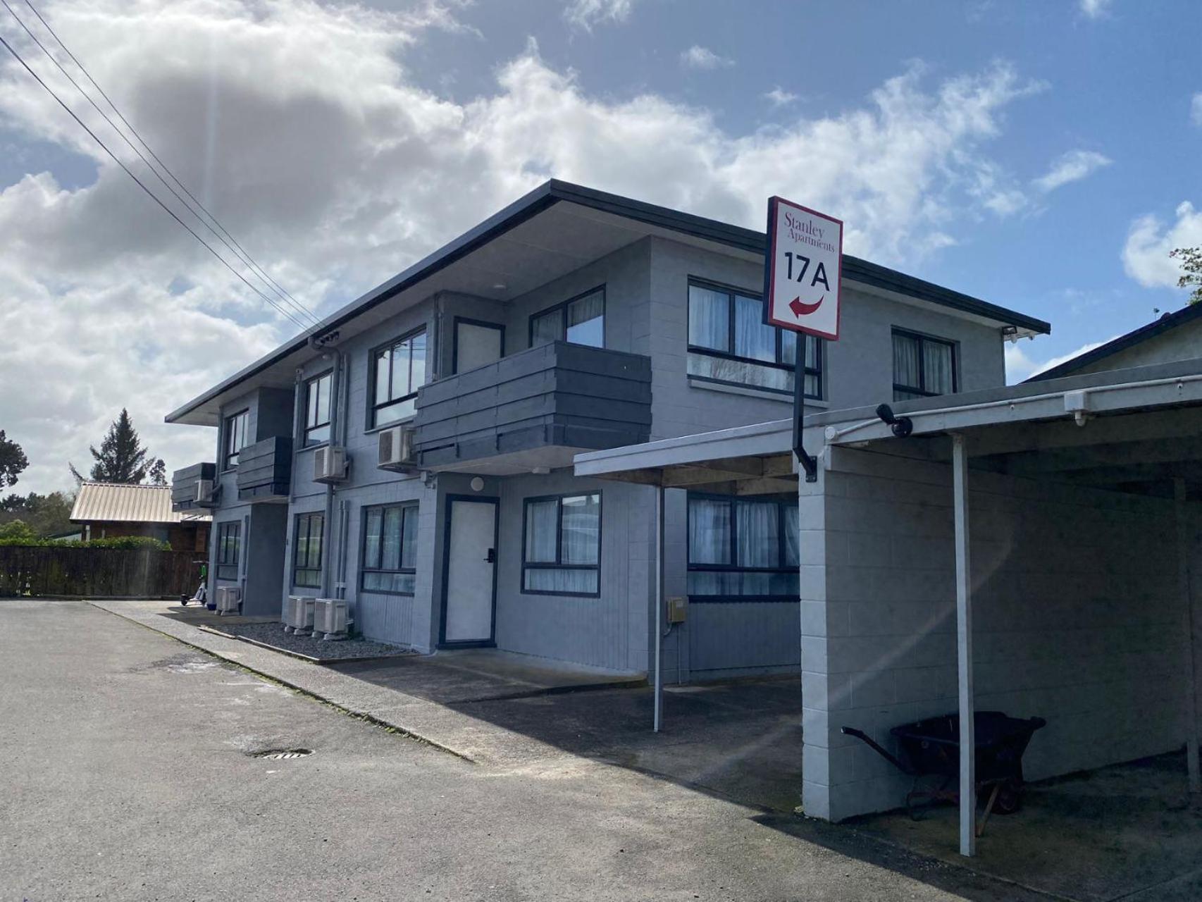 Stanley Apartments Hamilton Exterior photo